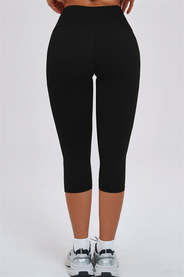 Conjunto de 2 piezas de top halter Twirl y leggings capri