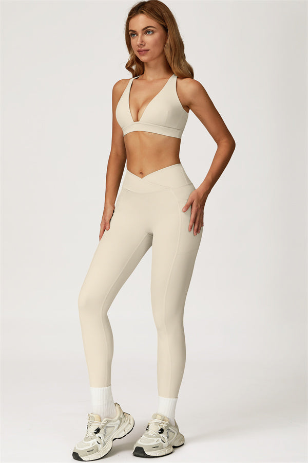 Conjunto de dos piezas de top deportivo y leggings Glacier