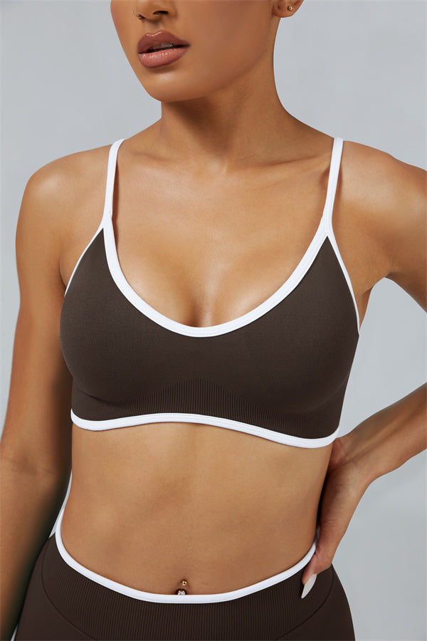 Conjunto de 2 piezas de sujetador deportivo y shorts Elevate