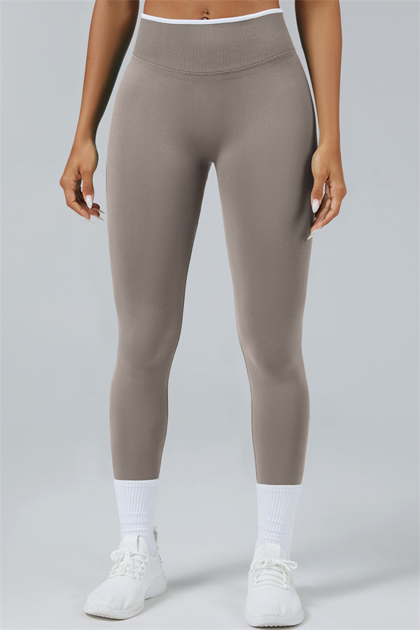 Conjunto de 2 piezas Elevate New: Top corto de manga larga y leggings