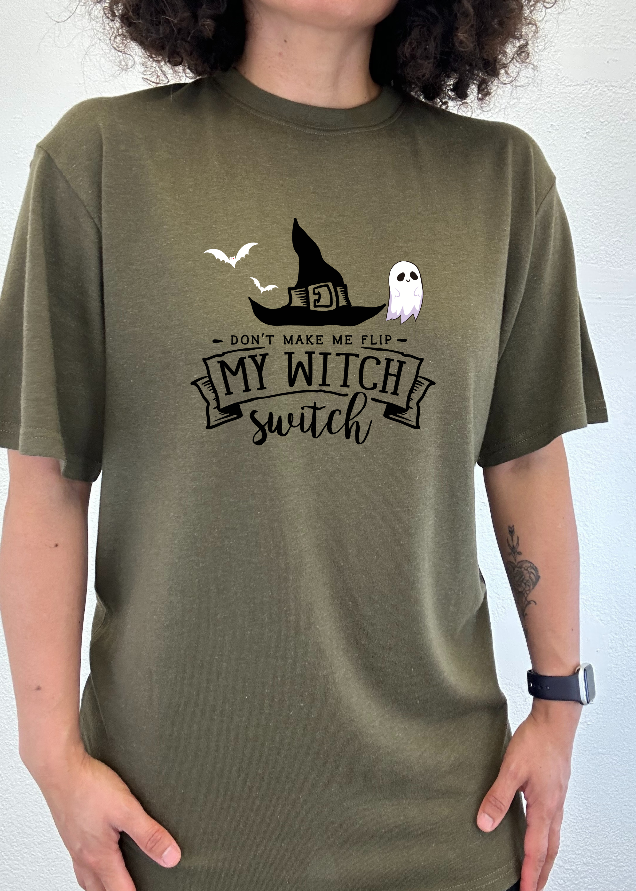 Mi camiseta gráfica de manga corta de viscosa de bambú/algodón orgánico unisex "Mi bruja"