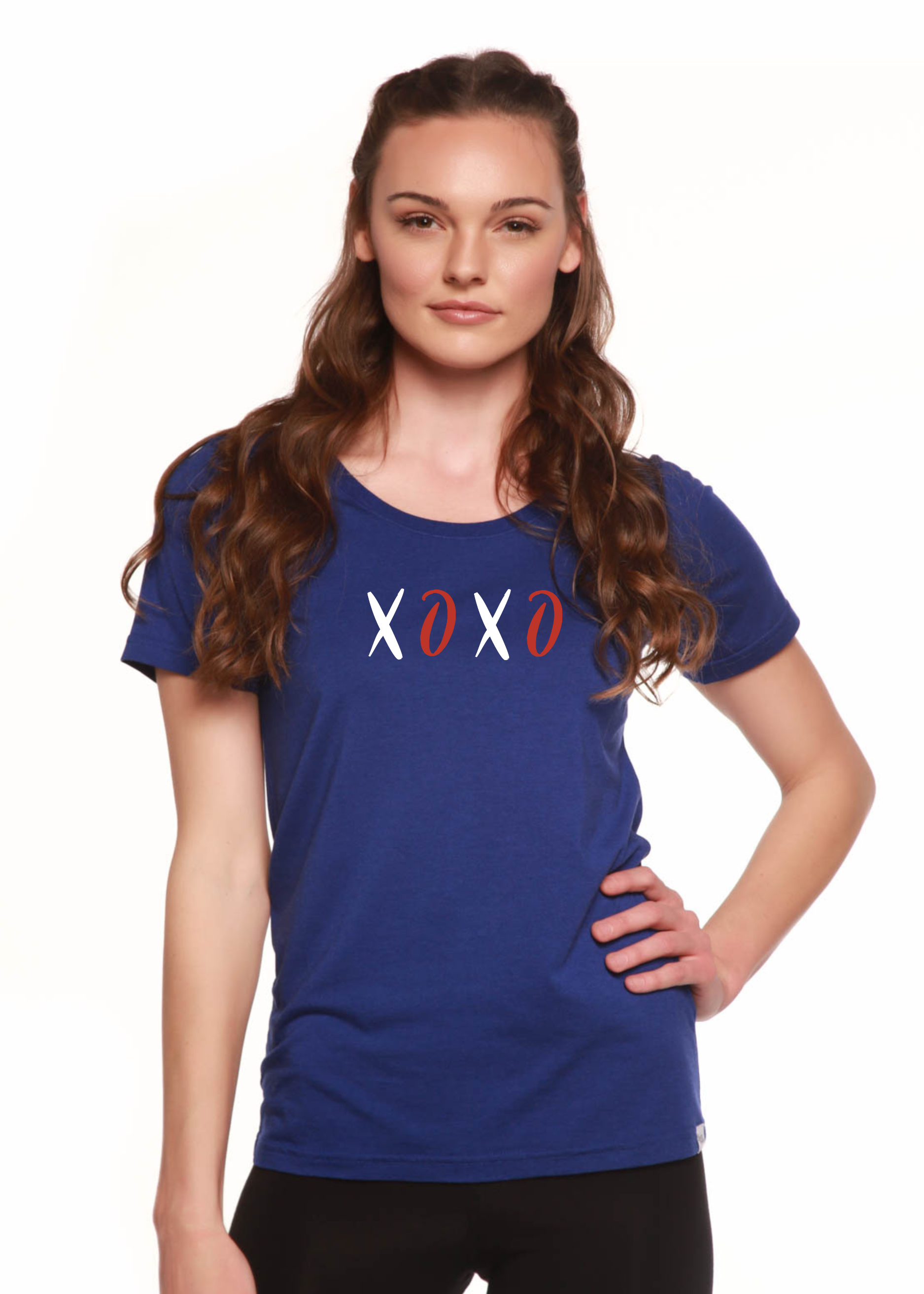 Camiseta gráfica de manga de bambú con cuello redondo para mujer XOXO