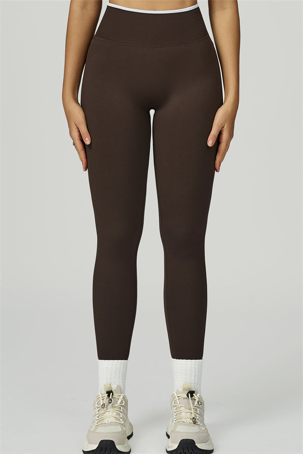El conjunto de 2 piezas de crop top de manga larga y leggings Prime Line