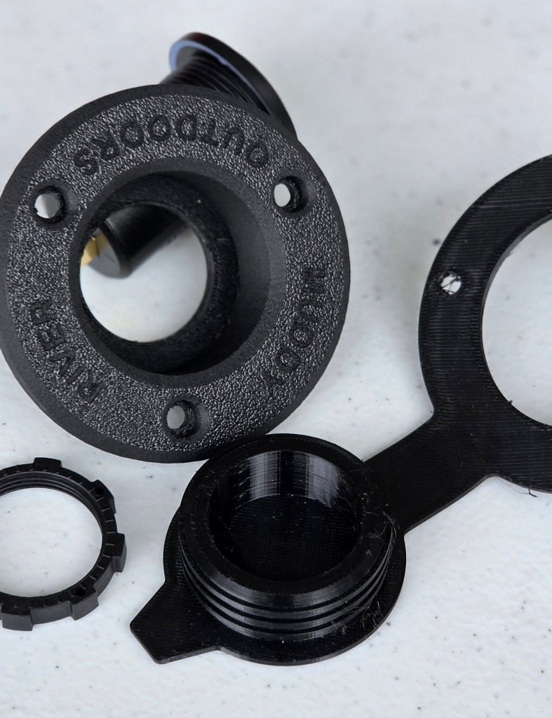 Soporte y Cubierta para Enchufe de Corriente – Calentador Diesel 12V / Enchufe Exterior Resistente al Agua