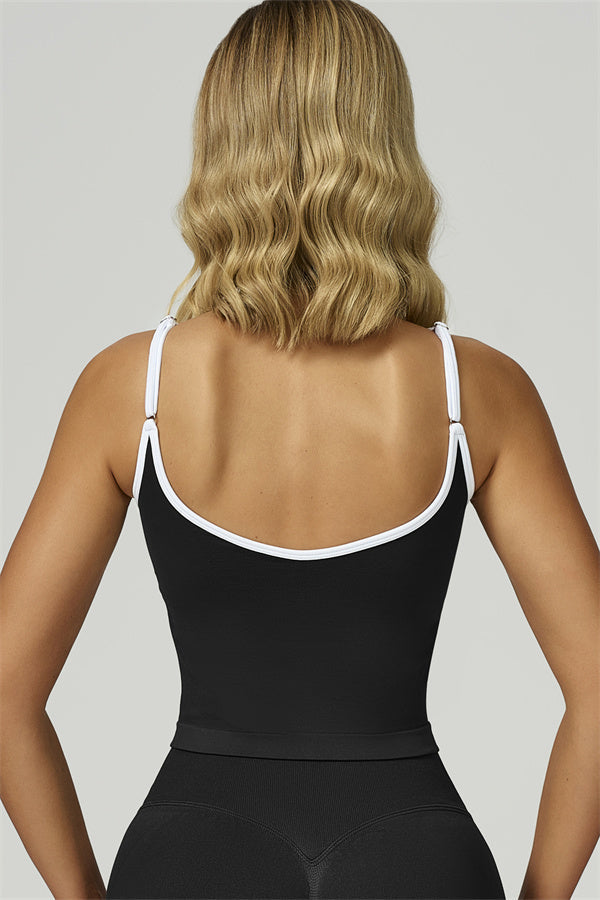 El conjunto de dos piezas de top corto y leggings Prime Line