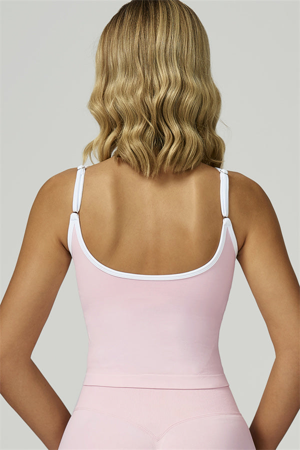 El conjunto de dos piezas de top corto y leggings Prime Line