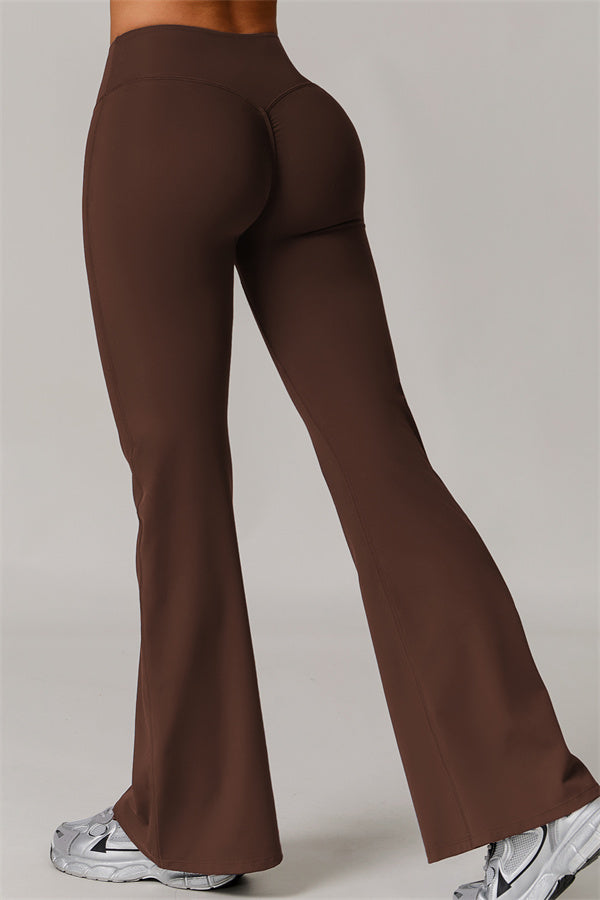 Los leggings delicados de pernera acampanada