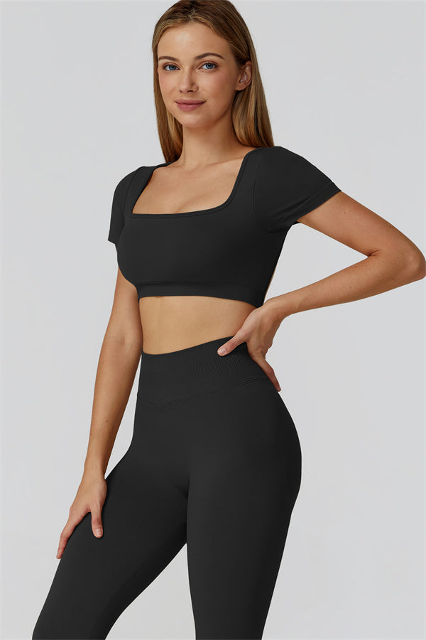 Conjunto de 2 piezas Reign Crop Top y Leggings