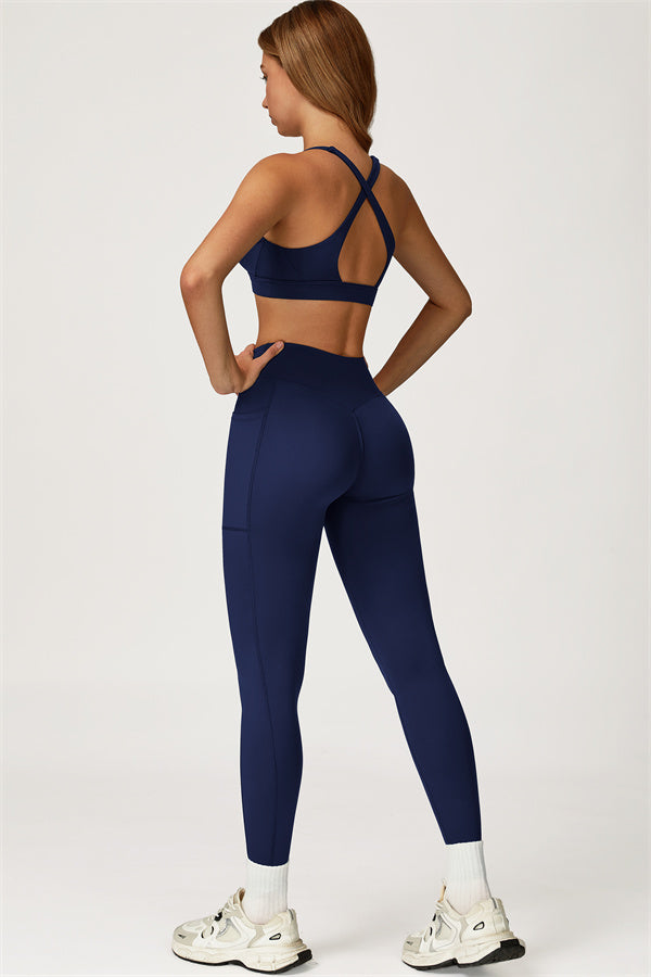 Conjunto de dos piezas de top deportivo y leggings Glacier