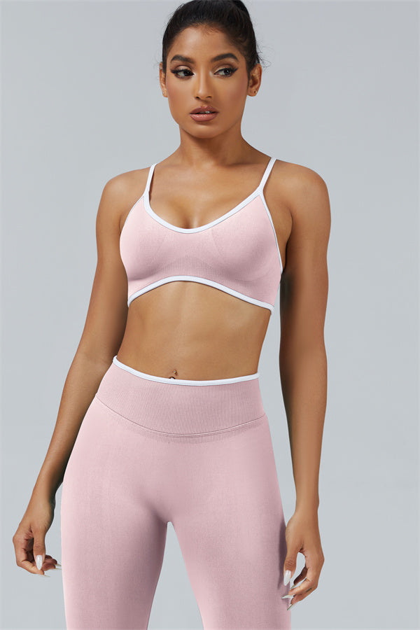 El conjunto de 2 piezas de leggings y sujetador deportivo Elevate