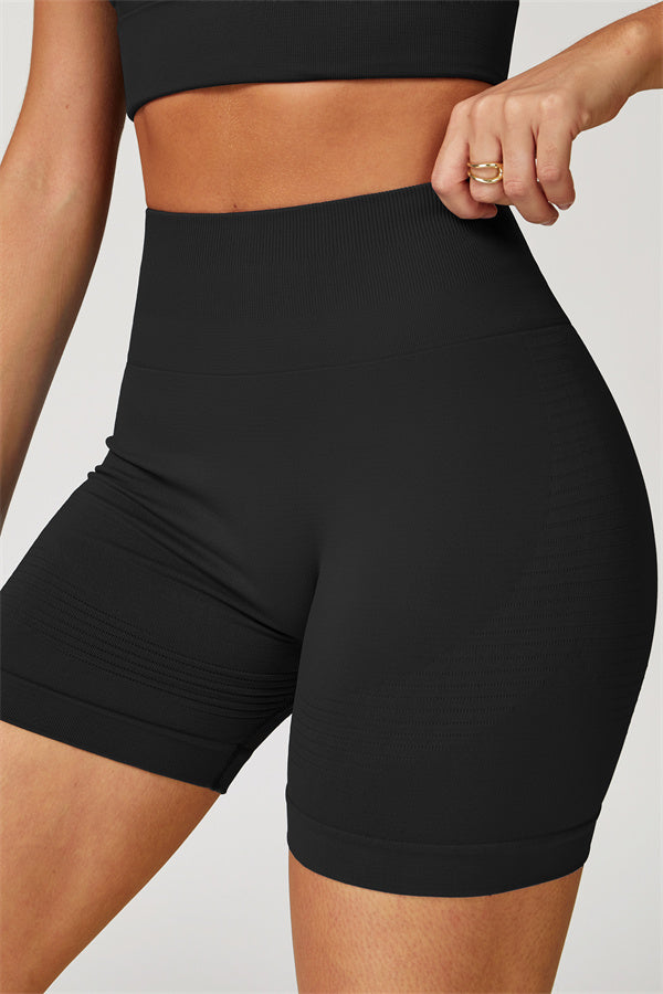 Conjunto de 3 piezas Delight: Chaqueta, Sujetador deportivo y Pantalones cortos