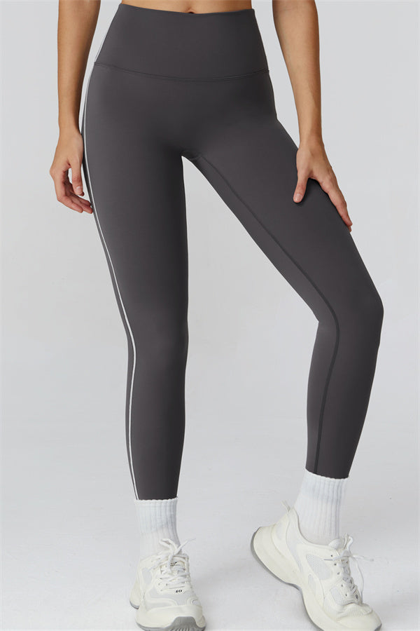 El conjunto de 3 piezas de leggings y sujetador deportivo con cremallera Venus