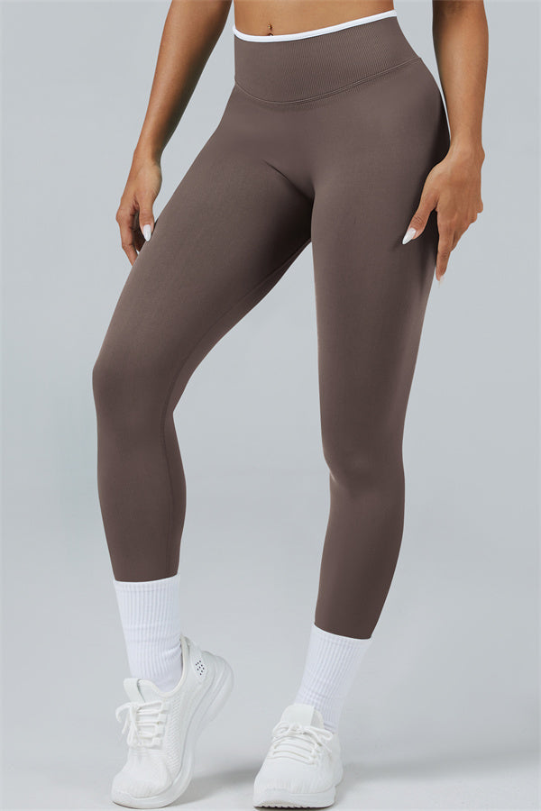 Conjunto de 2 piezas Elevate New: Top corto de manga larga y leggings