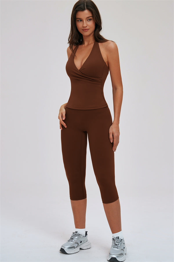 Conjunto de 2 piezas de top halter Twirl y leggings capri