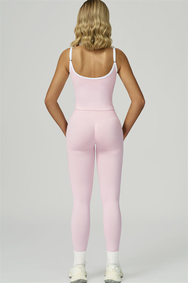 El conjunto de dos piezas de top corto y leggings Prime Line