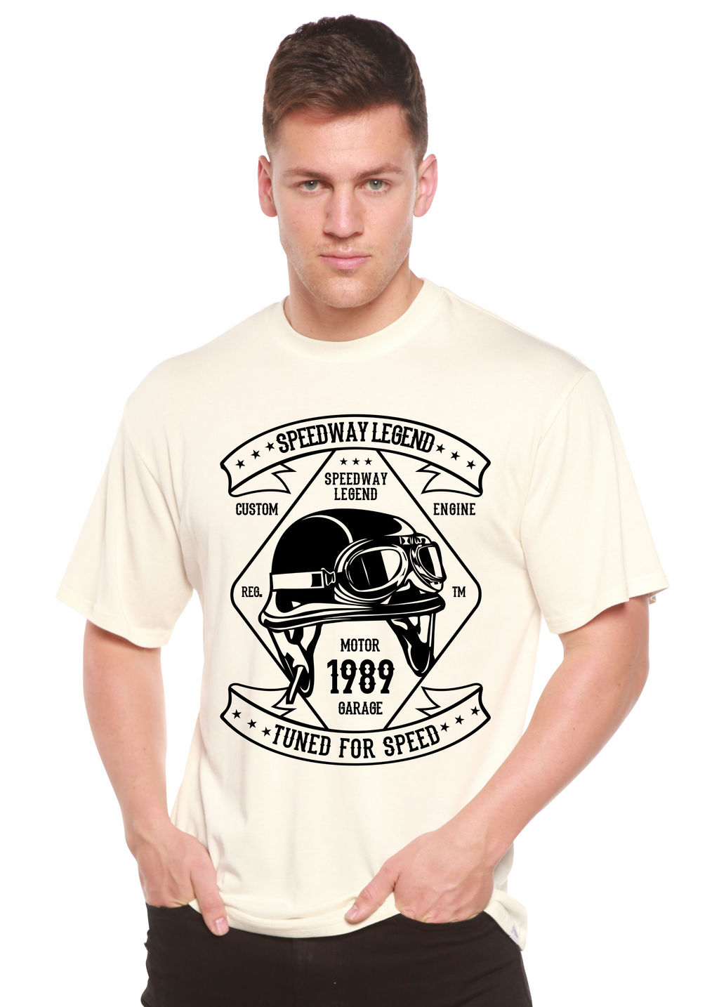Camiseta gráfica de manga corta de bambú/algodón orgánico para hombre Spun Bamboo® Leyenda de las carreras de Speedway