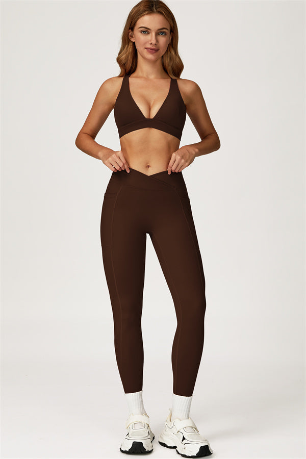 Conjunto de dos piezas de top deportivo y leggings Glacier