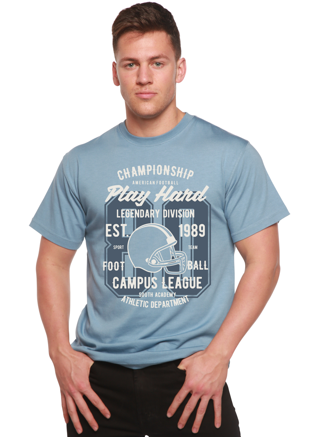 Play Hard Spun Bamboo® Camiseta Gráfica de Manga Corta para Hombre de Viscosa de Bambú/Algodón Orgánico