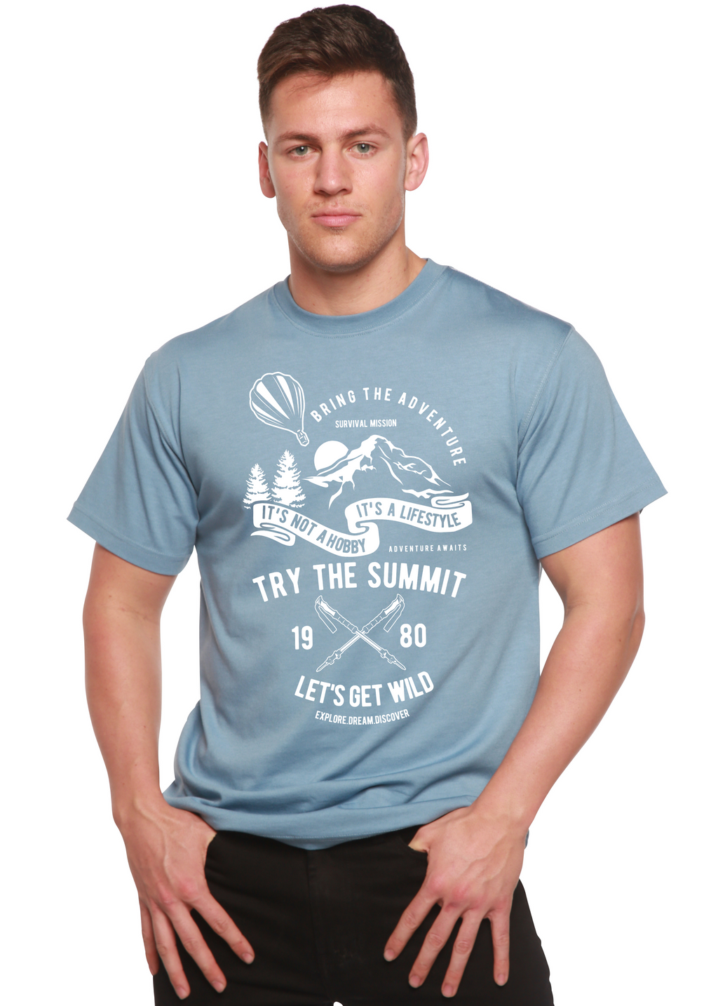 Prueba la camiseta gráfica de manga corta de bambú/algodón orgánico Summit Spun Bamboo® para hombre