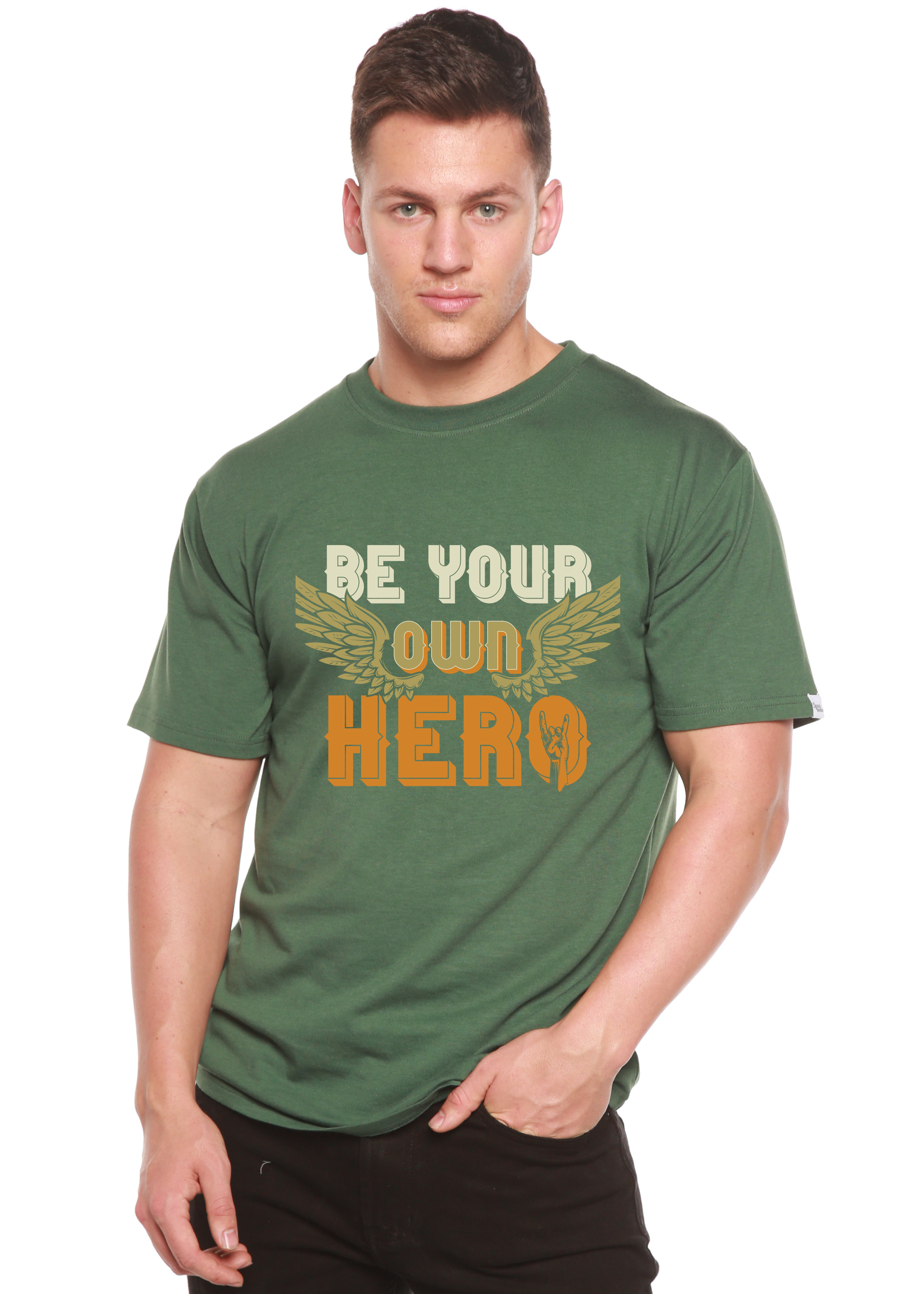 Camiseta gráfica de manga corta de bambú/algodón orgánico para hombre "Sé tu propio héroe"