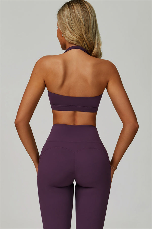 Conjunto de 2 piezas de leggings y sujetador deportivo de cuello halter atrevido