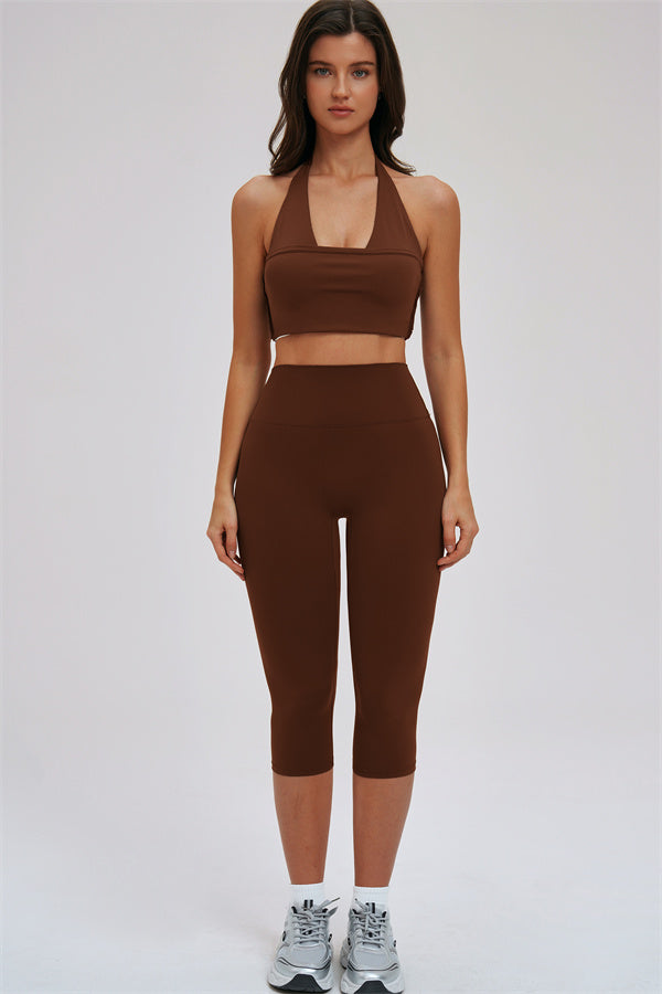 Conjunto de 2 piezas de top halter Twirl y leggings capri