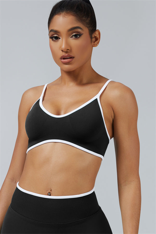 Conjunto de 2 piezas de sujetador deportivo y shorts Elevate
