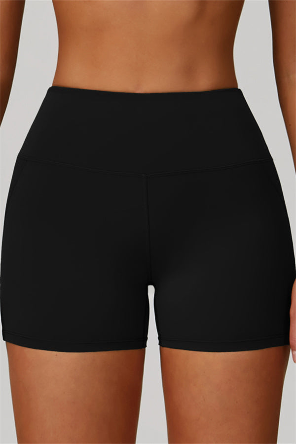Conjunto de 2 piezas de shorts y top deportivo con espalda cruzada The Bold
