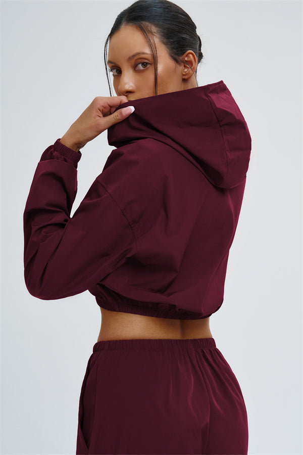 La Sudadera con Capucha Corta Svelte de protección UV