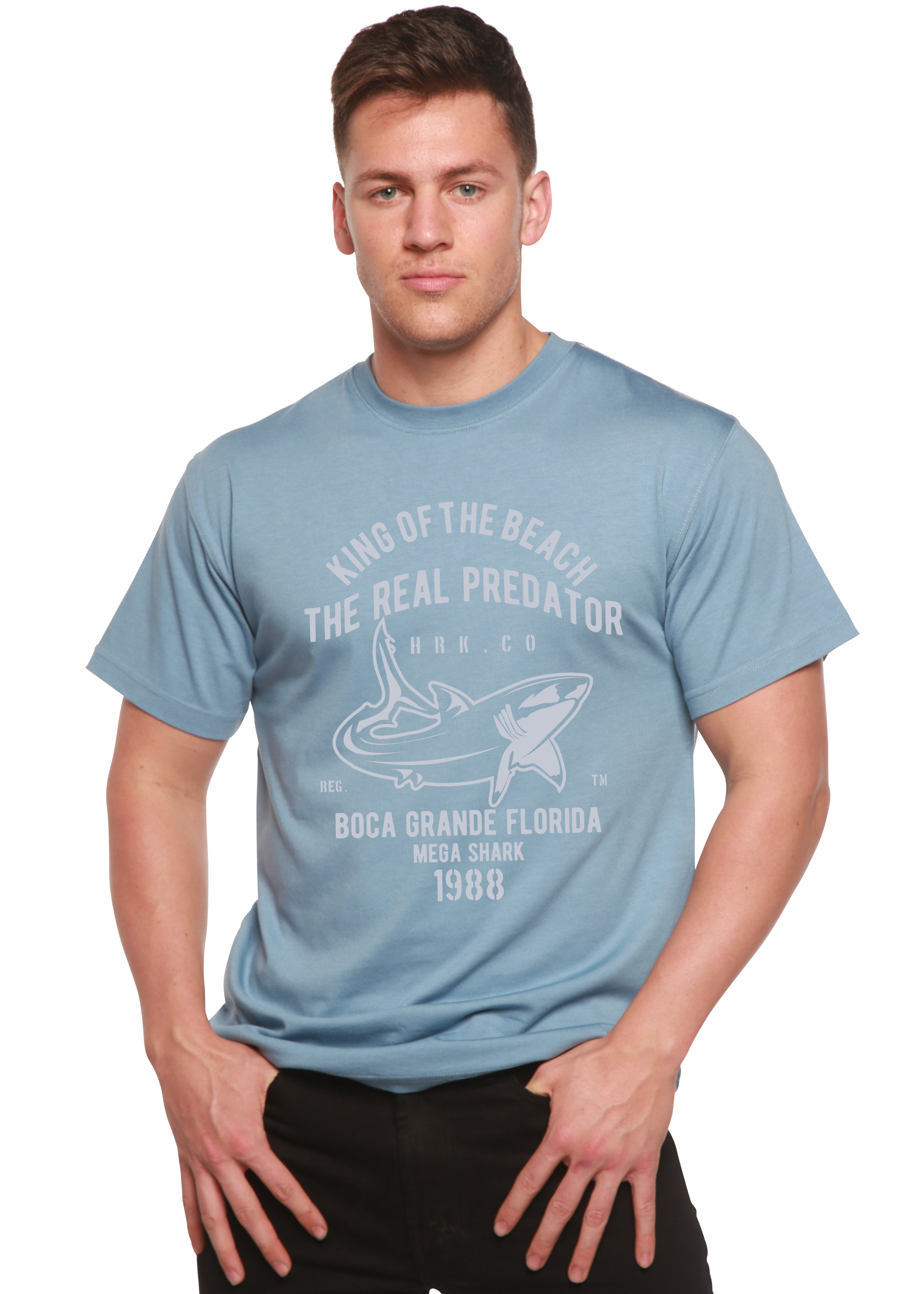 Camiseta gráfica de manga corta de viscosa de bambú/algodón orgánico Shark Real Spun Bamboo® para hombre