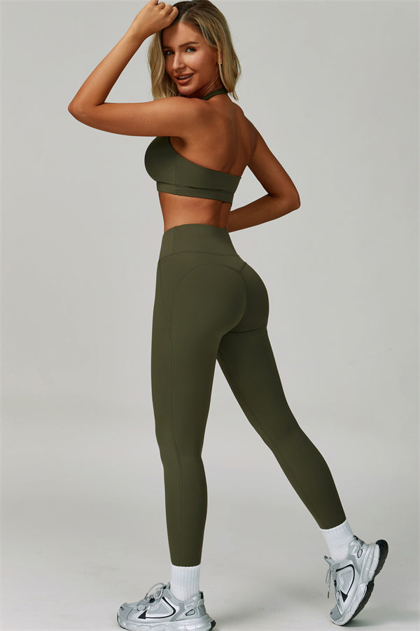 Conjunto de 2 piezas de leggings y sujetador deportivo de cuello halter atrevido