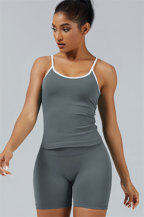 Conjunto de 2 piezas Elevate: top corto y shorts