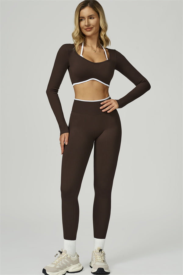 El conjunto de 2 piezas de crop top de manga larga y leggings Prime Line