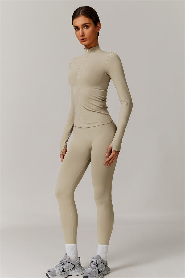 Conjunto de 3 piezas Nova Luxe: chaqueta, sujetador deportivo y leggings