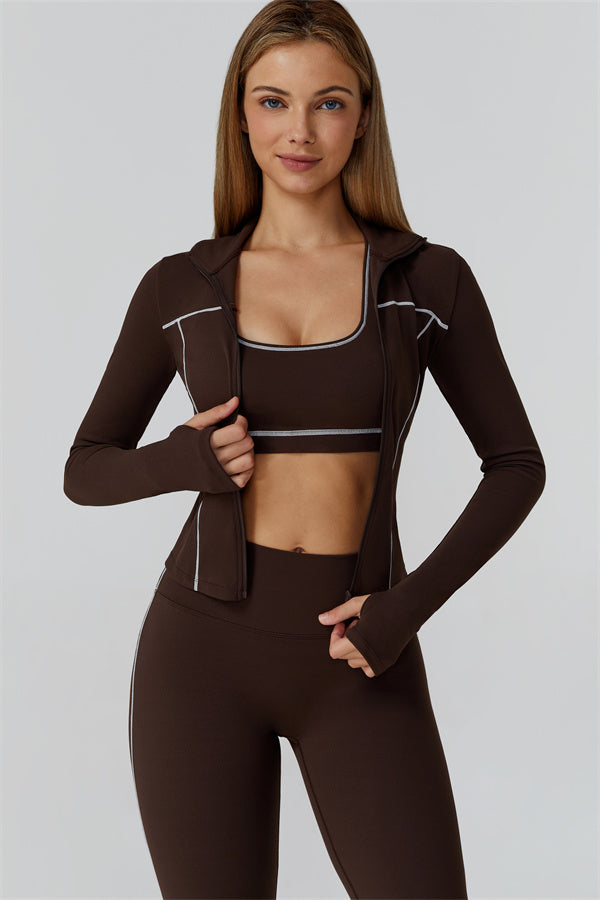 El conjunto de 3 piezas de leggings y sujetador deportivo con cremallera Venus