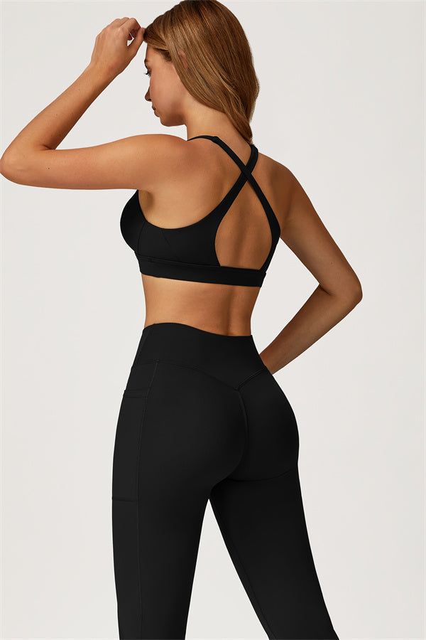 El conjunto de 2 piezas de sujetador deportivo y leggings acampanados Glacier