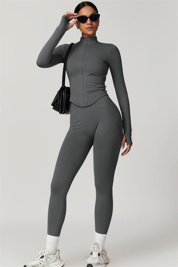 El conjunto de 2 piezas Delight Jacket y Leggings