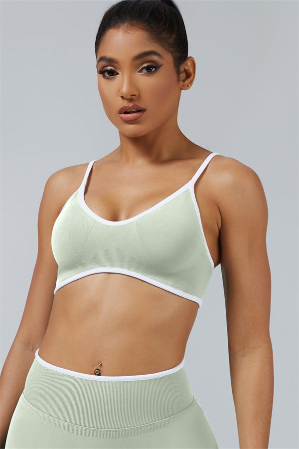El conjunto de 2 piezas de leggings y sujetador deportivo Elevate