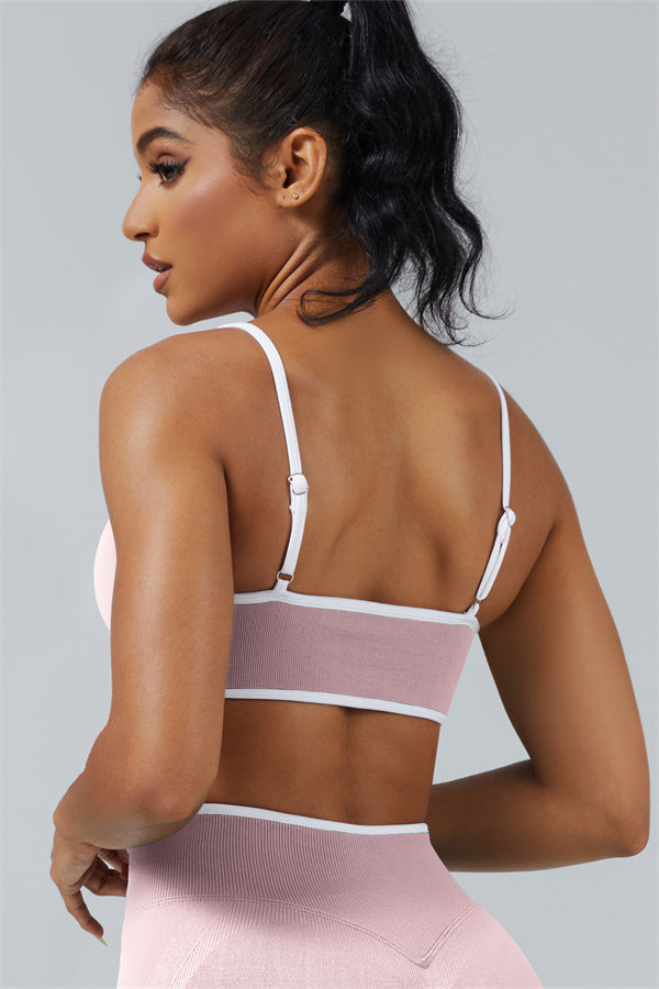El conjunto de 2 piezas de leggings y sujetador deportivo Elevate
