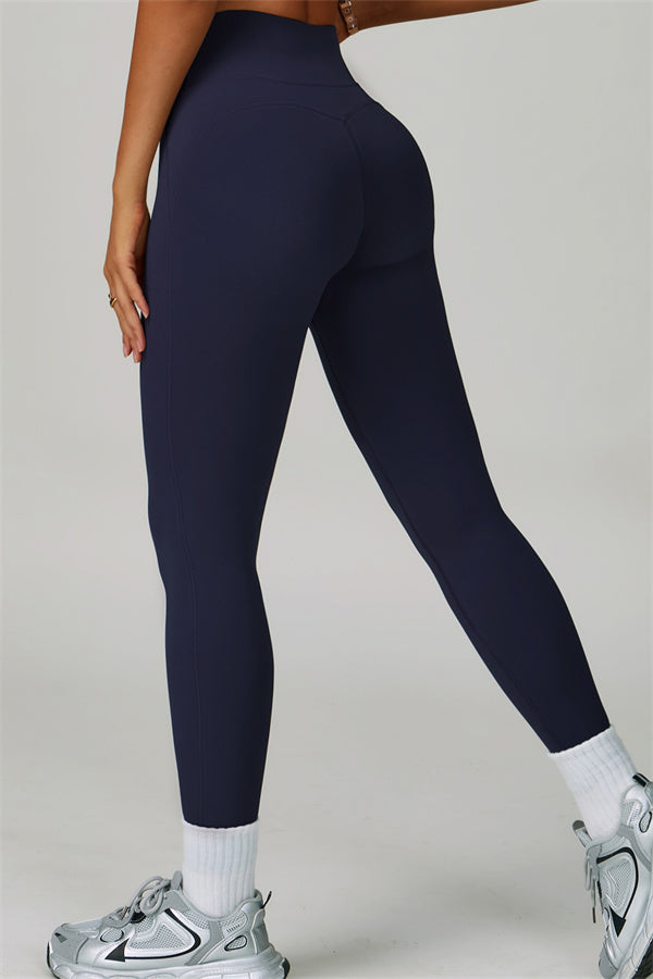 Conjunto de 2 piezas de leggings y sujetador deportivo de cuello halter atrevido