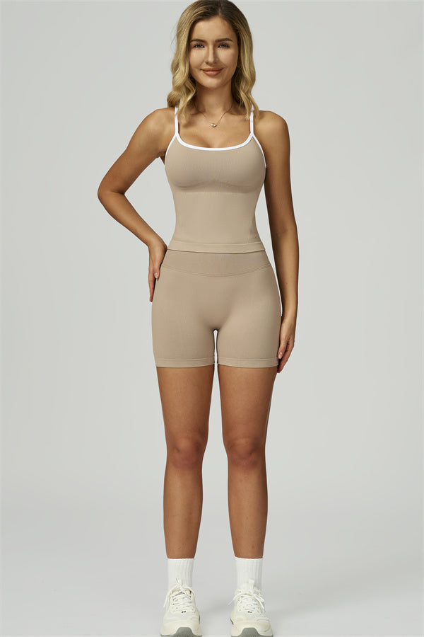 Conjunto de 2 piezas de top corto y shorts Prime Line