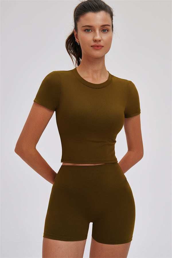 Conjunto de 2 piezas de camiseta y pantalón corto Svelte