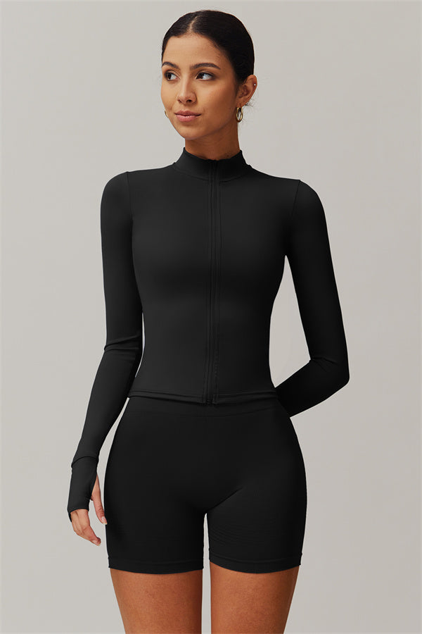 El conjunto de 2 piezas Nova Jacket con pantalón corto