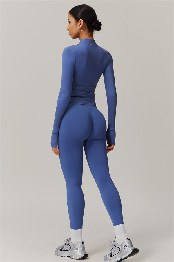 El conjunto de 2 piezas de chaqueta y leggings Nova