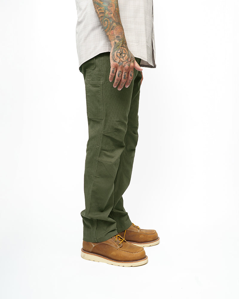 Pantalones de corte estándar Trailblazer - Verde olivo oscuro