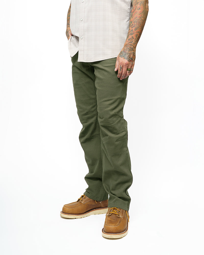 Pantalones de corte estándar Trailblazer - Verde olivo oscuro