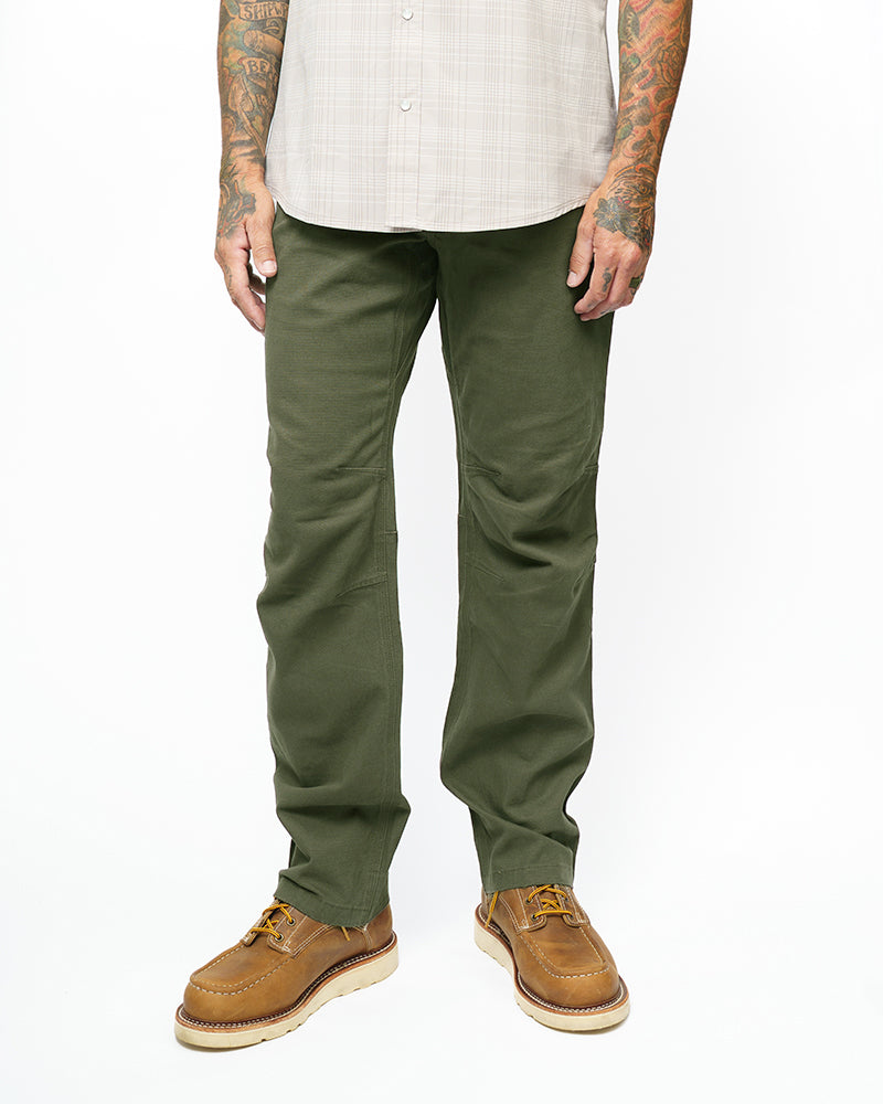 Pantalones de corte estándar Trailblazer - Verde olivo oscuro