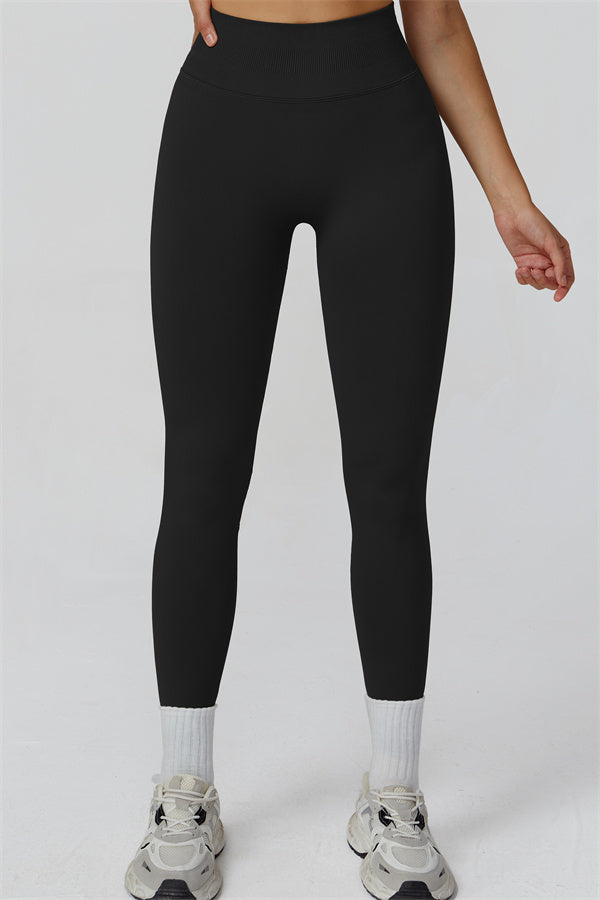 Conjunto de 2 piezas de leggings y sujetador deportivo Reign