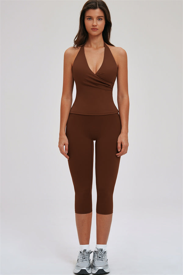 Conjunto de 2 piezas de top halter Twirl y leggings capri
