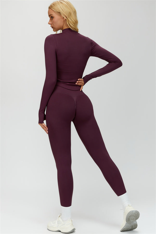 El conjunto de 2 piezas Delight Jacket y Leggings